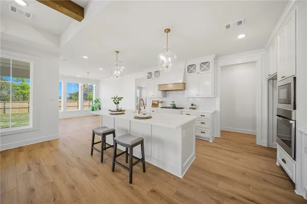 $675,000 | 5103 Booth Falls Trail, Bryan, TX 77802