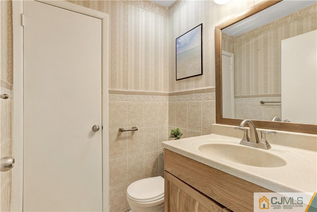 236 Nebula Road Piscataway, NJ 08854 - Photo 11 of 25 Gallery Image 11