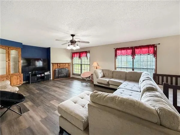 $171,000 | 31 Mill Street, Florien, LA 71429