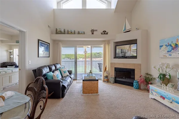 $315,000 | 255 Plaza Beach Drive, Unit 4E, Camdenton, MO 65020