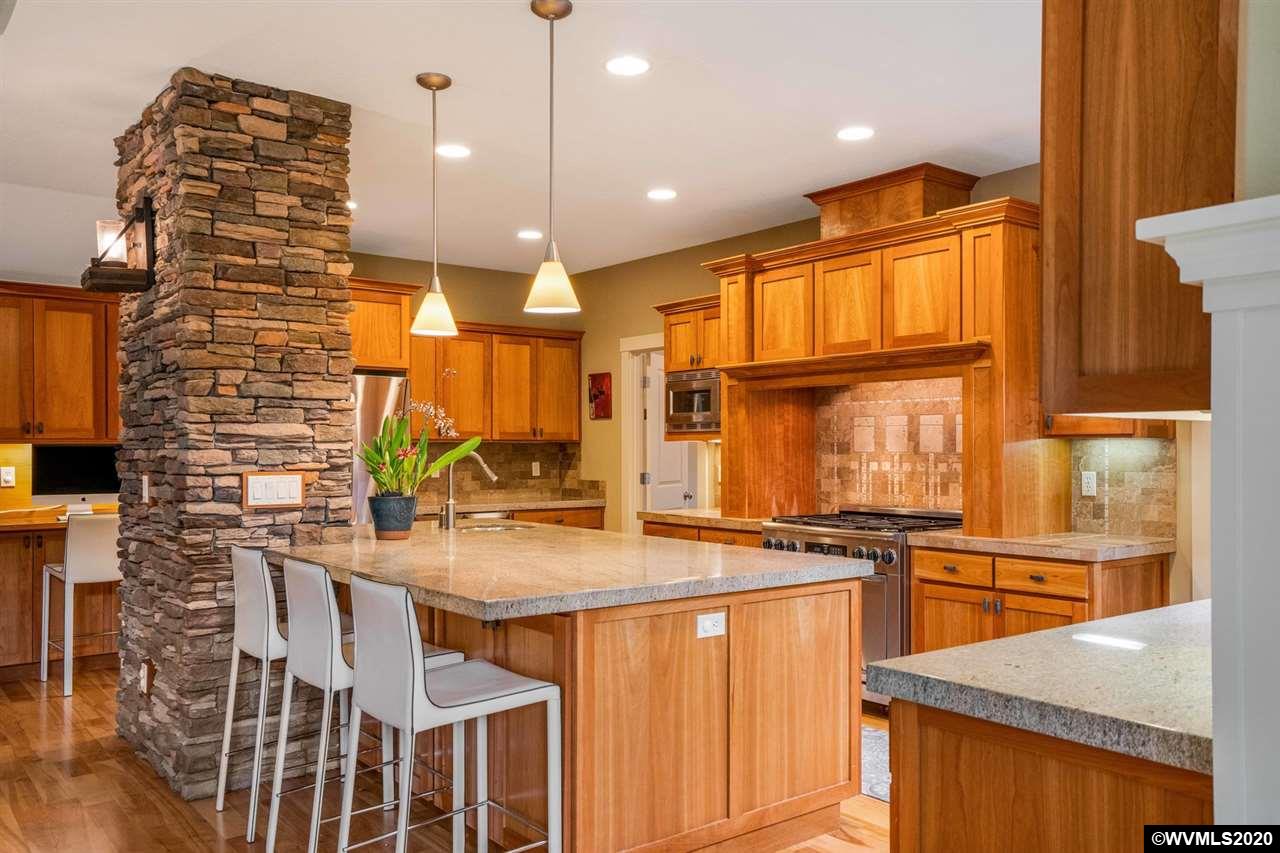 4407 Pettyjohn Road South Salem, OR 97302 - Photo 13 of 42
