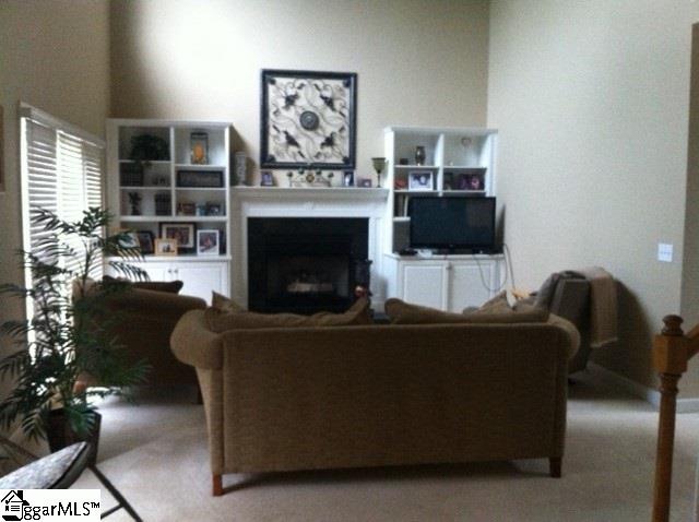 8 Whitehurst Way Simpsonville, SC 29680 - Photo 7 of 27 Gallery Image 7