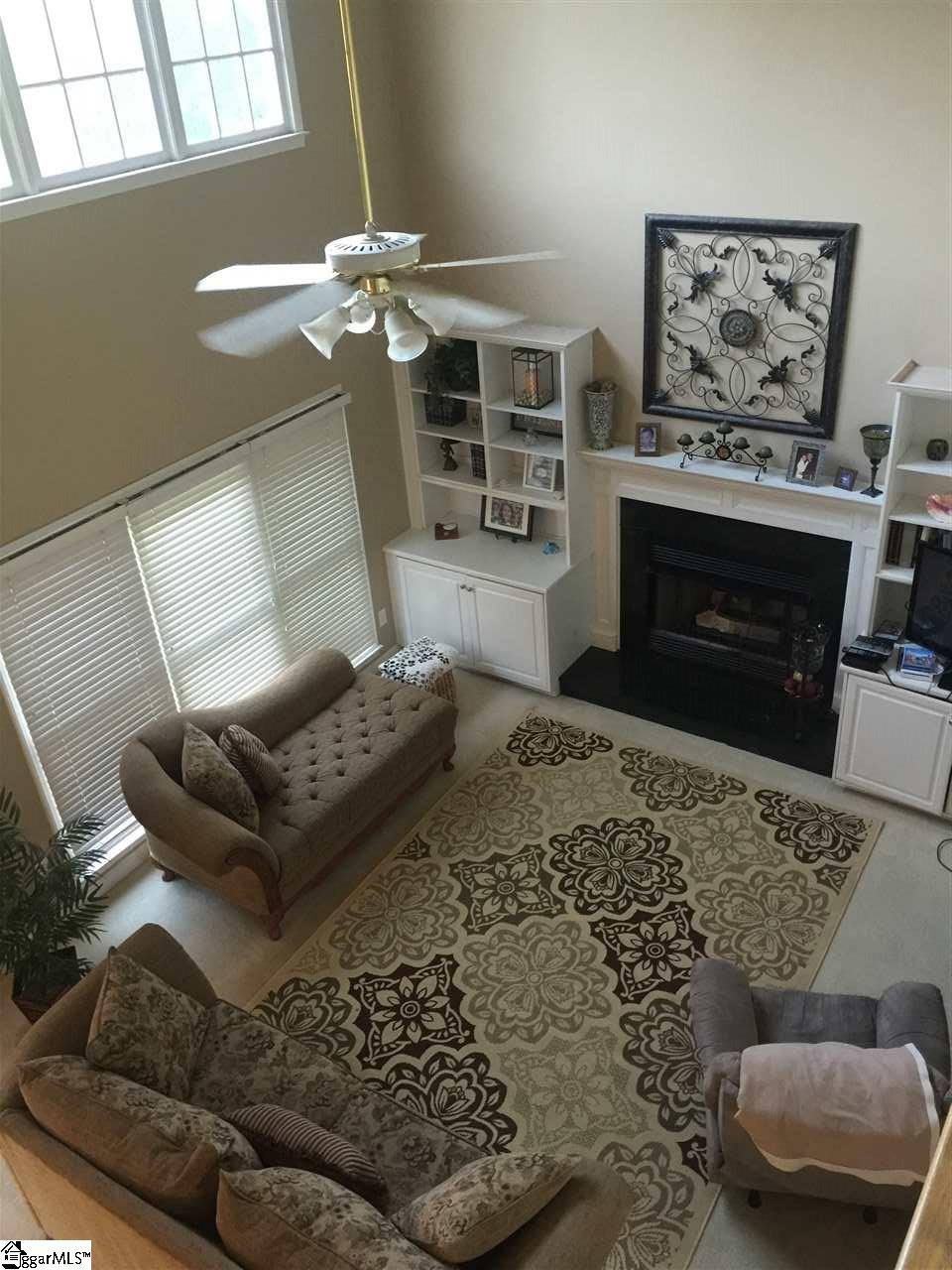 8 Whitehurst Way Simpsonville, SC 29680 - Photo 9 of 27 Gallery Image 9
