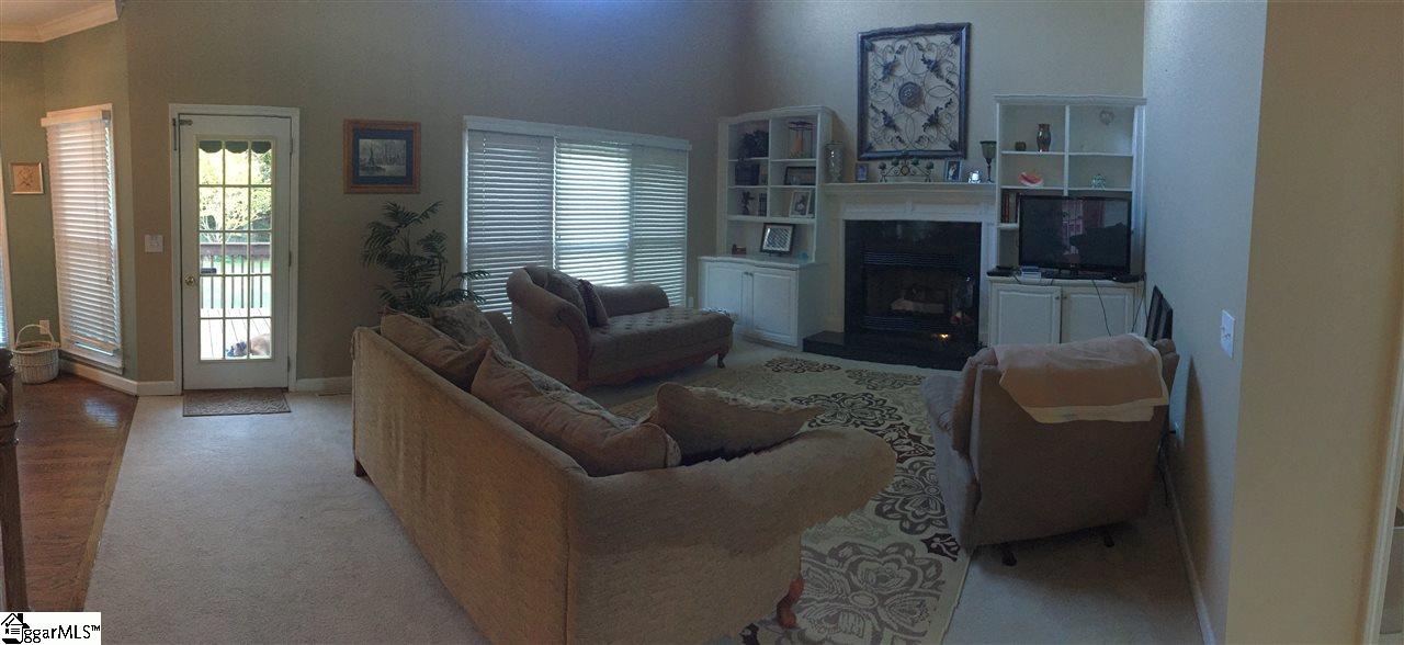 8 Whitehurst Way Simpsonville, SC 29680 - Photo 10 of 27 Gallery Image 10
