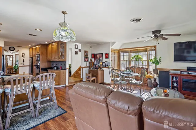 $875,000 | 13 Roberts Street, Kendall Park, NJ 08824