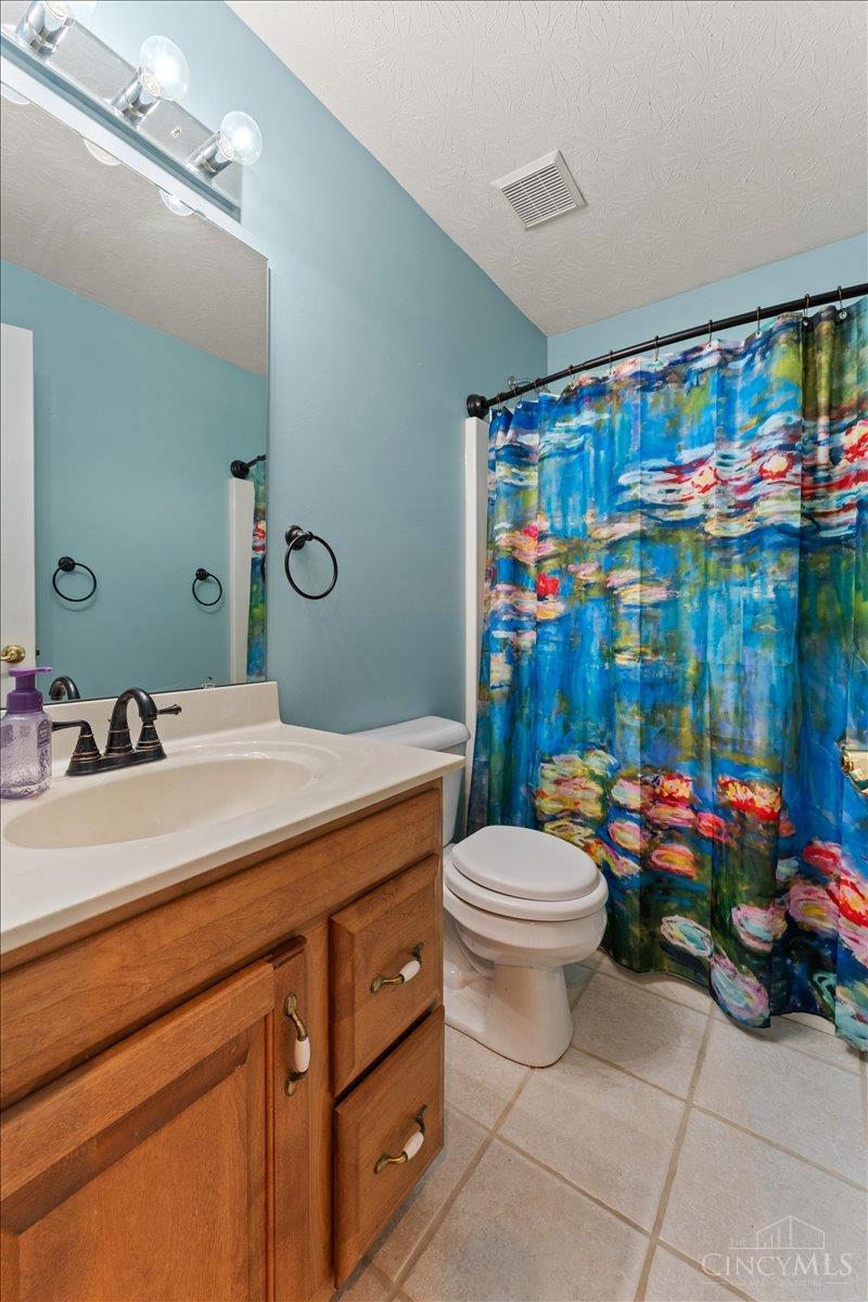 5987 Brewer Road Mason, OH 45040 - Photo 17 of 43 Gallery Image 17