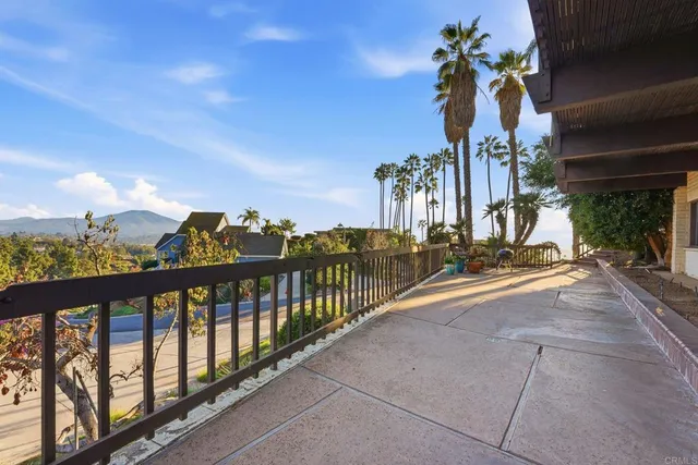 $2,300,000 | 9902 Heavenly Way, La Mesa, CA 91941