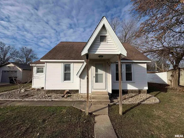 $69,900 | 403 Wortby Street, Odin, IL 62870