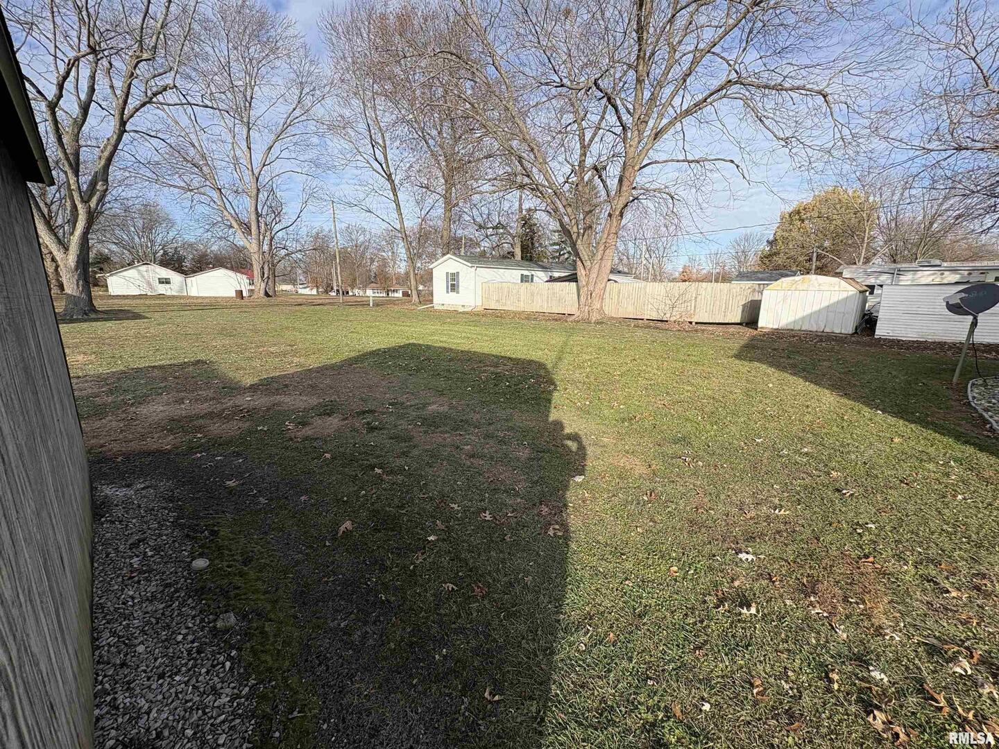 403 Wortby Street Odin, IL 62870 - Photo 3 of 11
