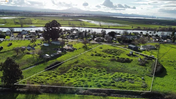 $240,000 | 2115 East Taylor Street, Stockton, CA 95219