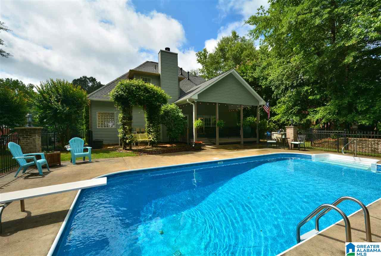 130 Hackberry Circle Chelsea, AL 35043 - Photo 3 of 50