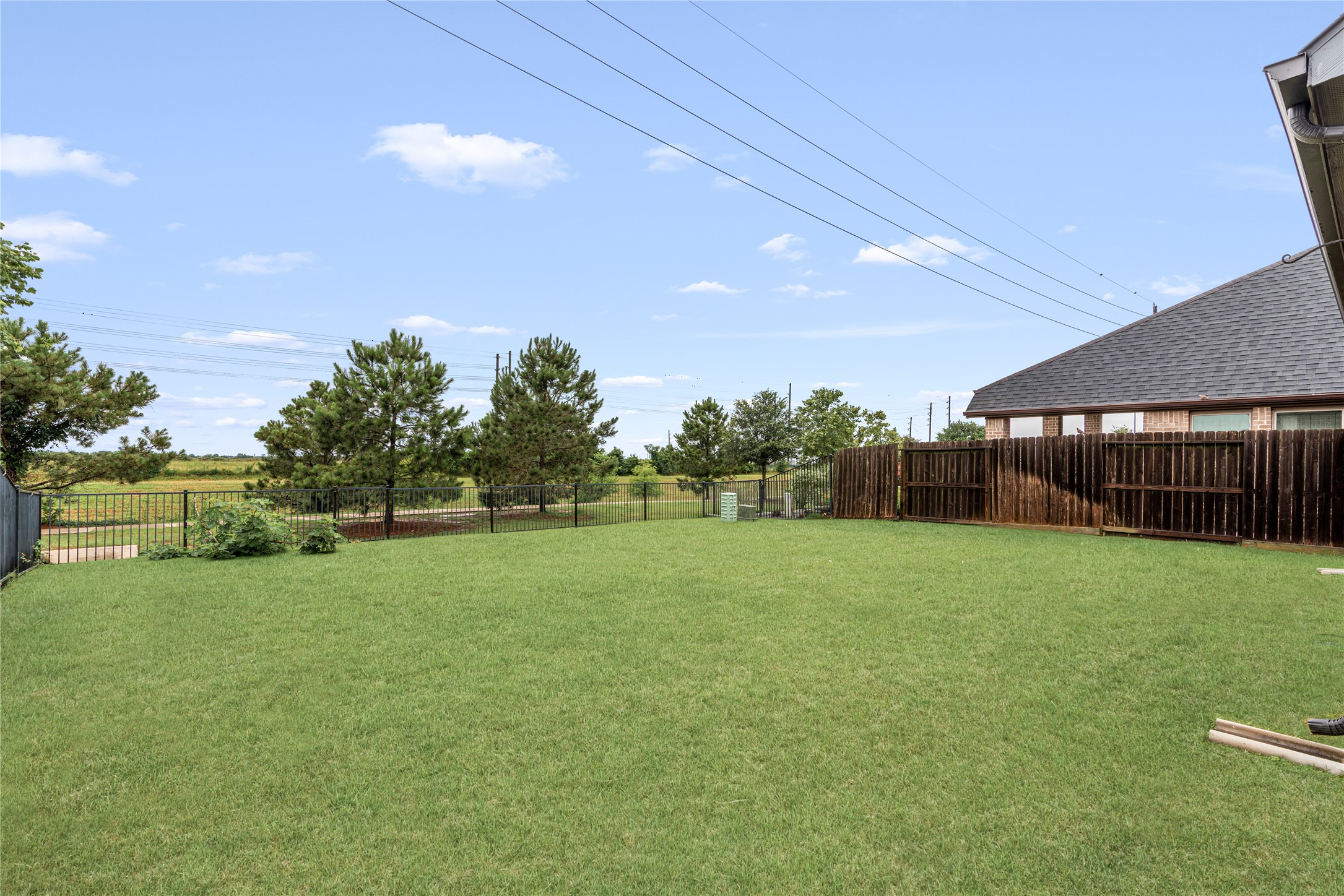 4702 Primrose Valley Lane Fulshear, TX 77441 - Photo 33 of 37