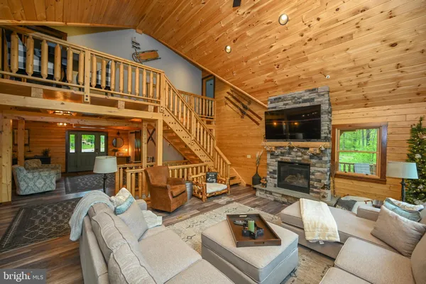 $1,270,000 | 90 Biltmore Rdg Trail, McHenry, MD 21541