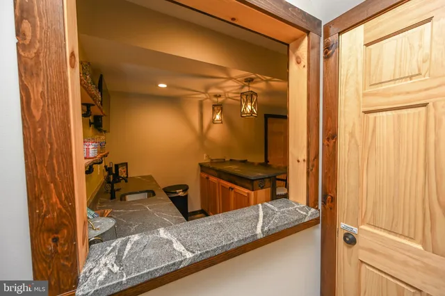 $1,299,000 | 90 Biltmore Rdg Trail, McHenry, MD 21541