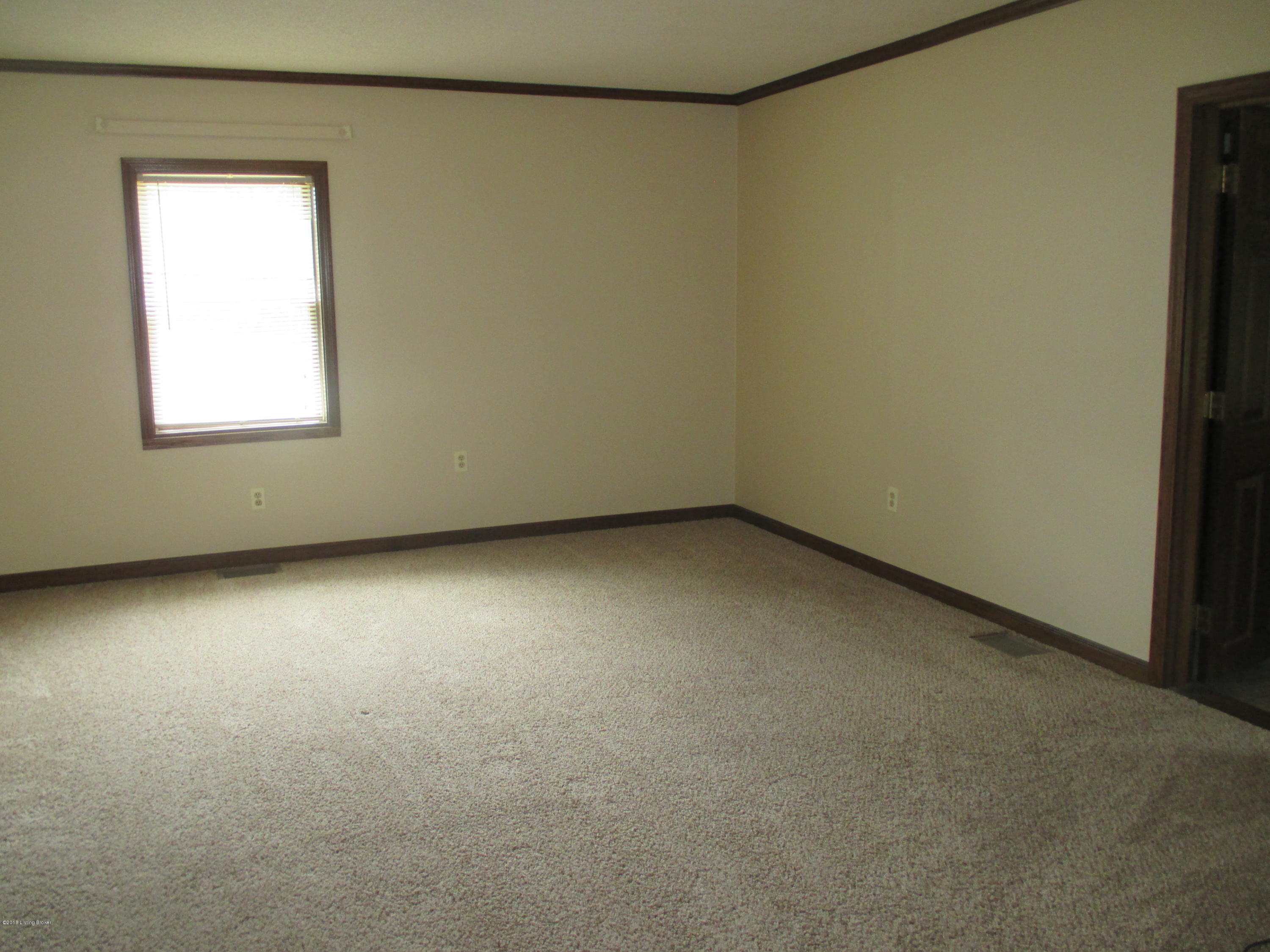 3700 Deckard School Road Radcliff, KY 40160 - Photo 23 of 29 022