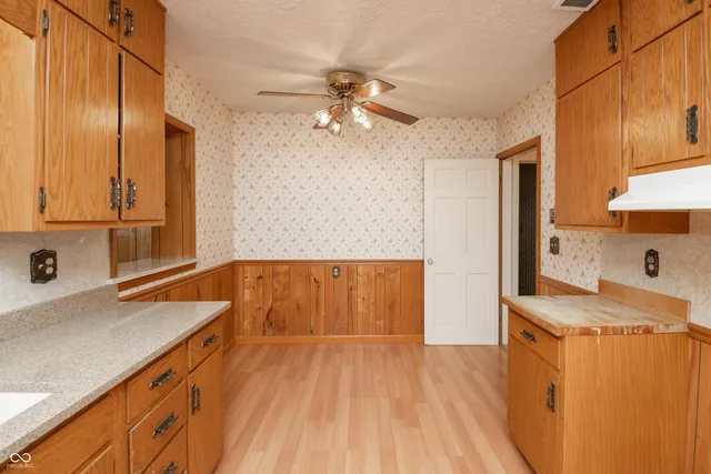 $350,000 | 660 East Drive, Seymour, IN 47274