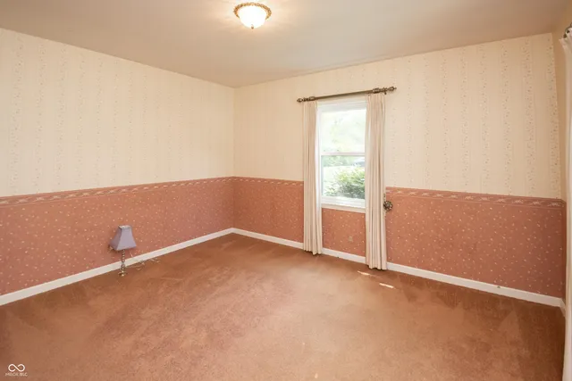 $350,000 | 660 East Drive, Seymour, IN 47274