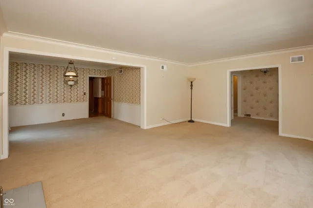 $350,000 | 660 East Drive, Seymour, IN 47274