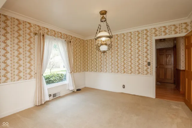 $350,000 | 660 East Drive, Seymour, IN 47274