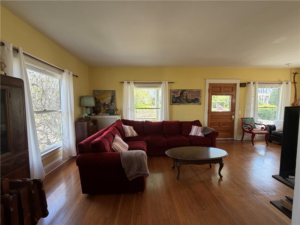 67 Granite Street Westerly, RI 02891 - Photo 6 of 25