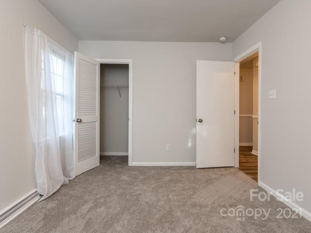 2532 Milton Road Charlotte, NC 28215 - Photo 17 of 27 Gallery Image 17