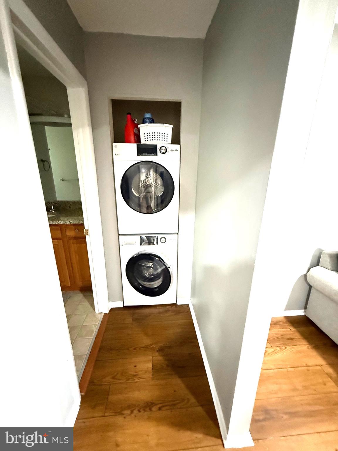 26 Forge Road Medford, NJ 08055 - Photo 12 of 27 Washer and Dryer included