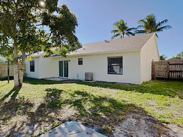 $2,880 | 5863 Triphammer Road, Lake Worth, FL 33463