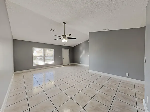 $2,880 | 5863 Triphammer Road, Lake Worth, FL 33463