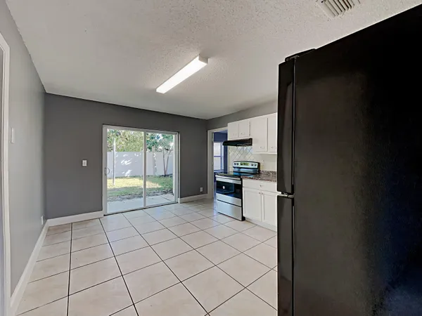 $2,880 | 5863 Triphammer Road, Lake Worth, FL 33463