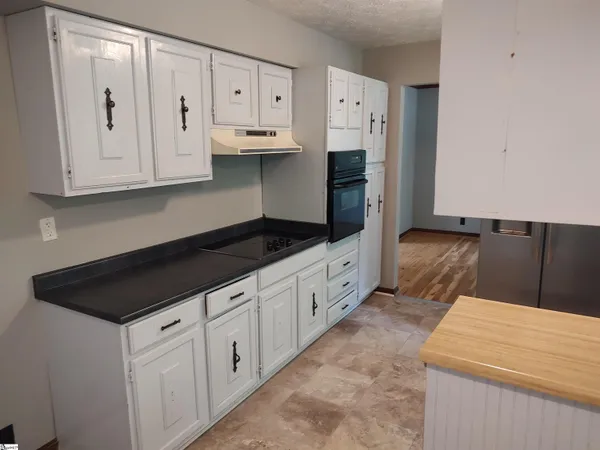 $1,500 | 109 Triangle Pine Road, Fountain Inn, SC 29644