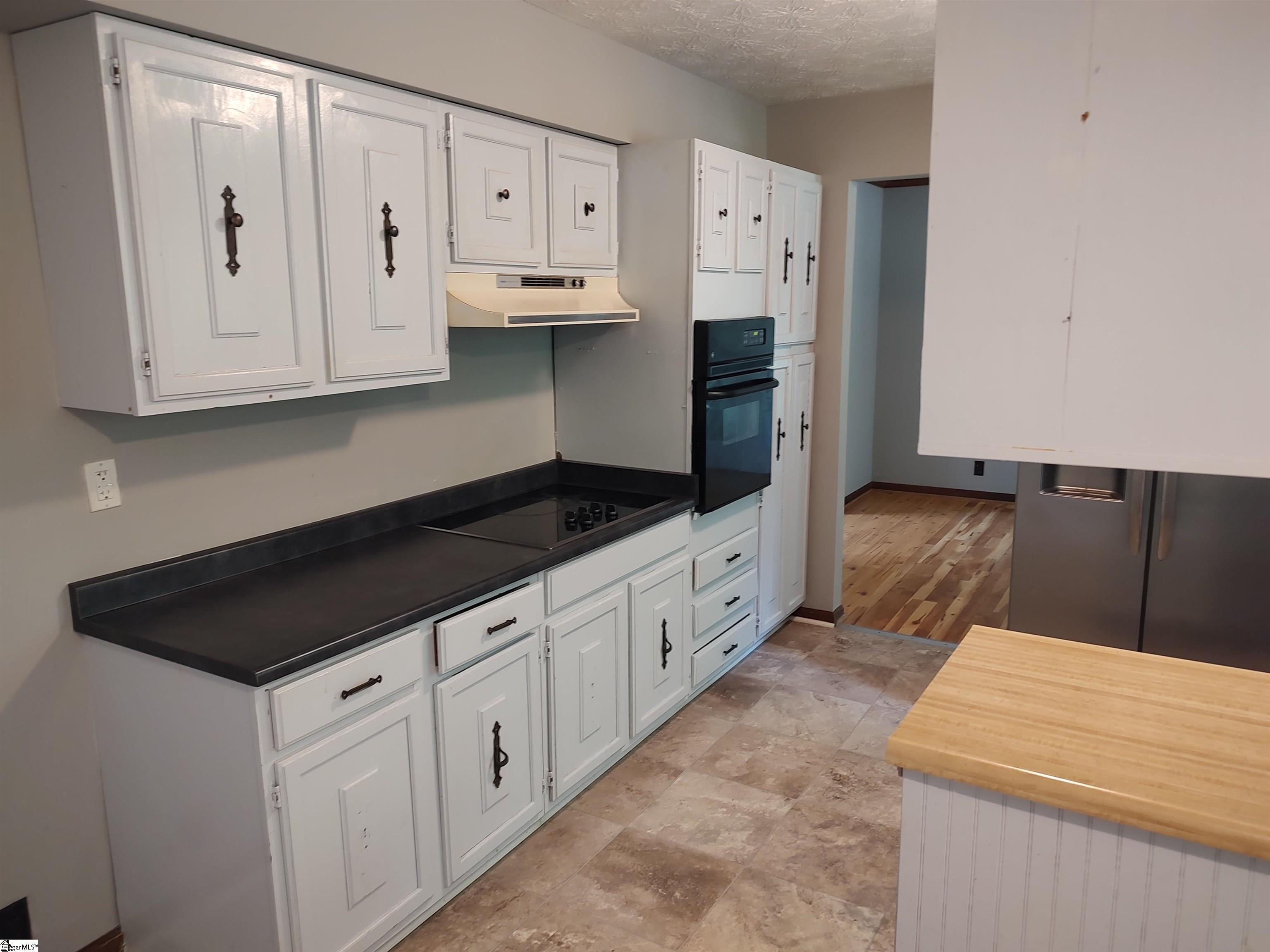 109 Triangle Pine Road Fountain Inn, SC 29644 - Photo 3 of 10