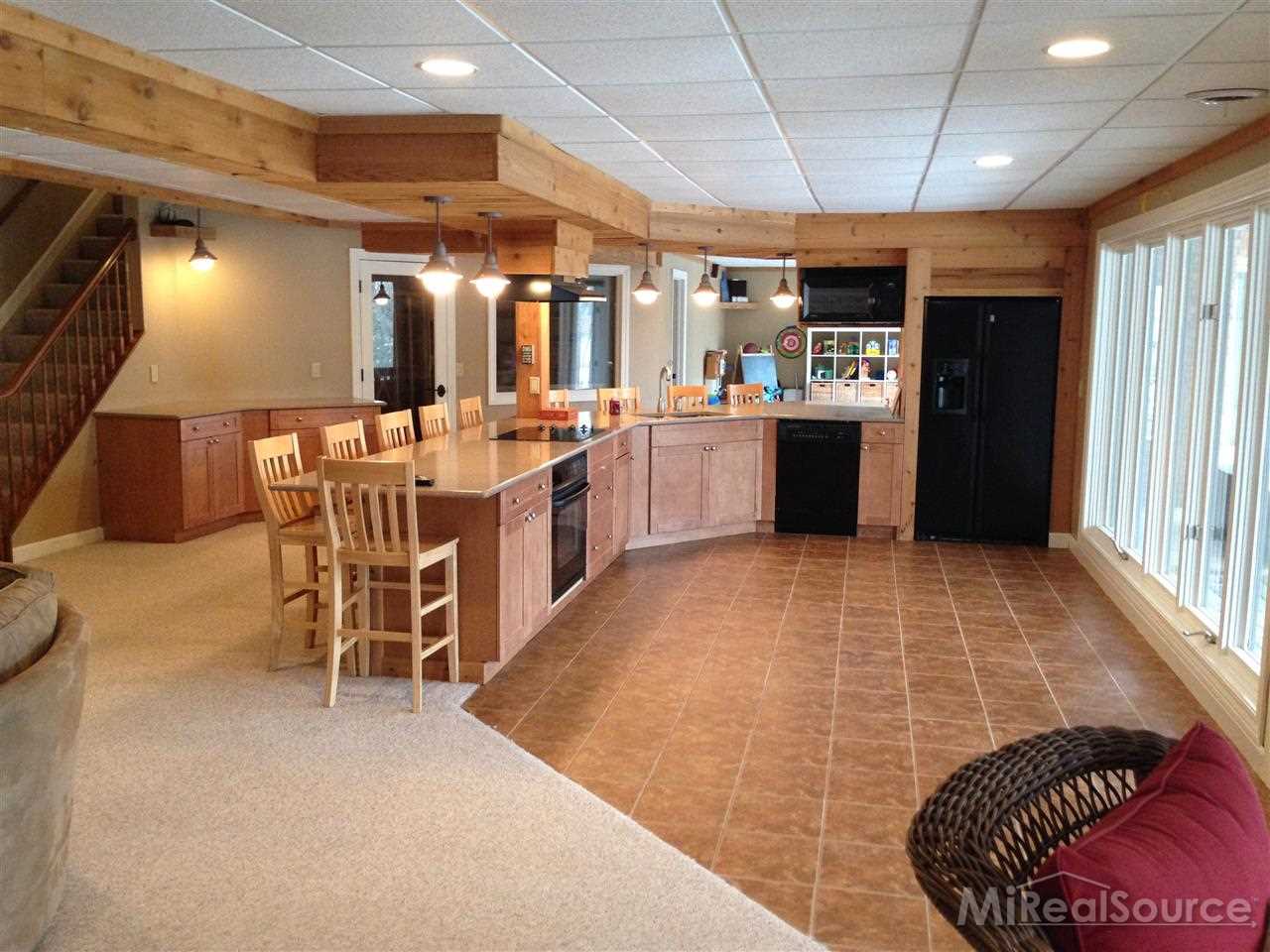 1739 Spring Creek Drive Rochester, MI 48306 - Photo 44 of 61 31233395-43.JPG