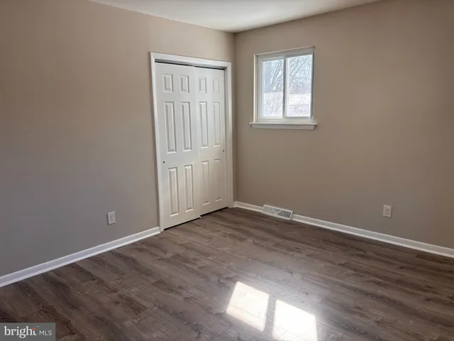 $1,750 | 1228 Heddon Avenue, Paulsboro, NJ 08066