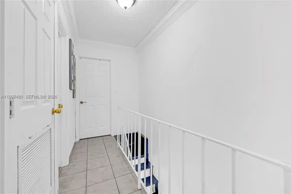 $2,600 | 1675 West 57th Street, Unit 514, Hialeah, FL 33012