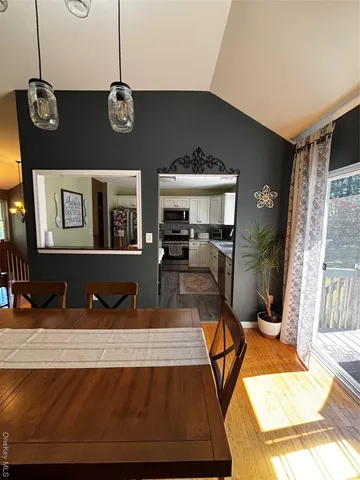 $499,900 | 62 Triangle Of Clearwater Road, Highland, NY 12528