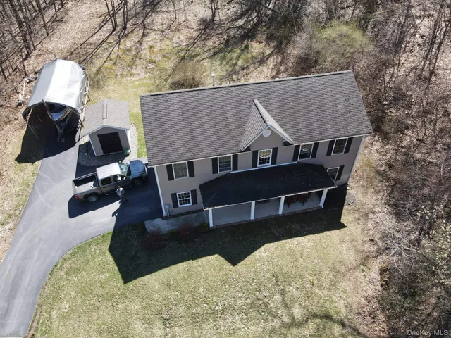 $499,900 | 62 Triangle Of Clearwater Road, Highland, NY 12528