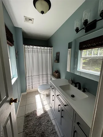 $499,900 | 62 Triangle Of Clearwater Road, Highland, NY 12528