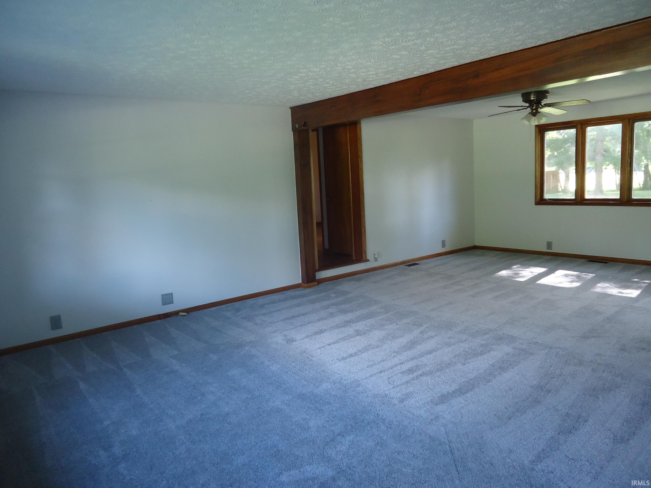 1437 South Meridian Road Mitchell, IN 47446 - Photo 4 of 21
