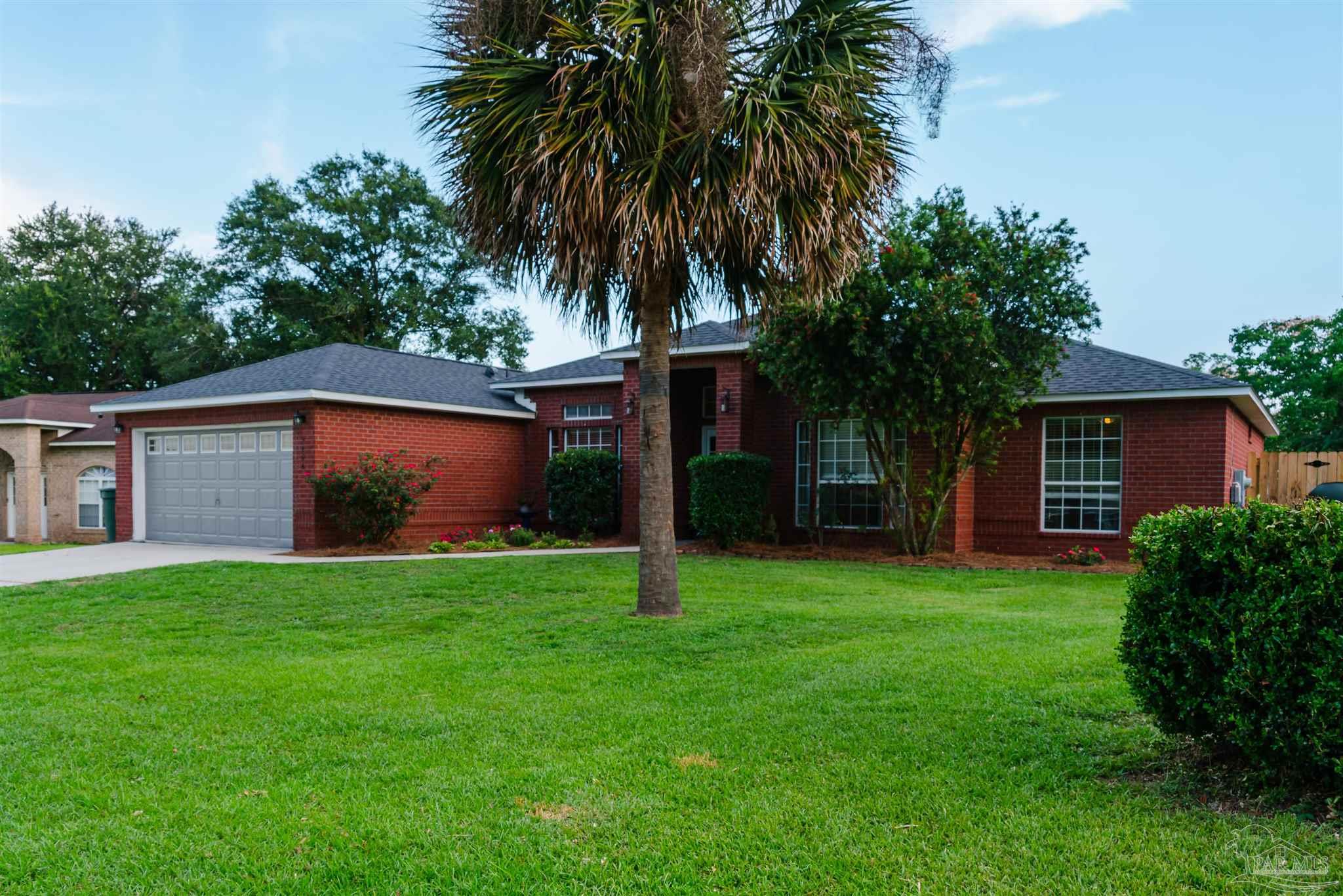 2266 Liberty Loop Road Cantonment, FL 32533 - Photo 3 of 26 Gallery Image 3