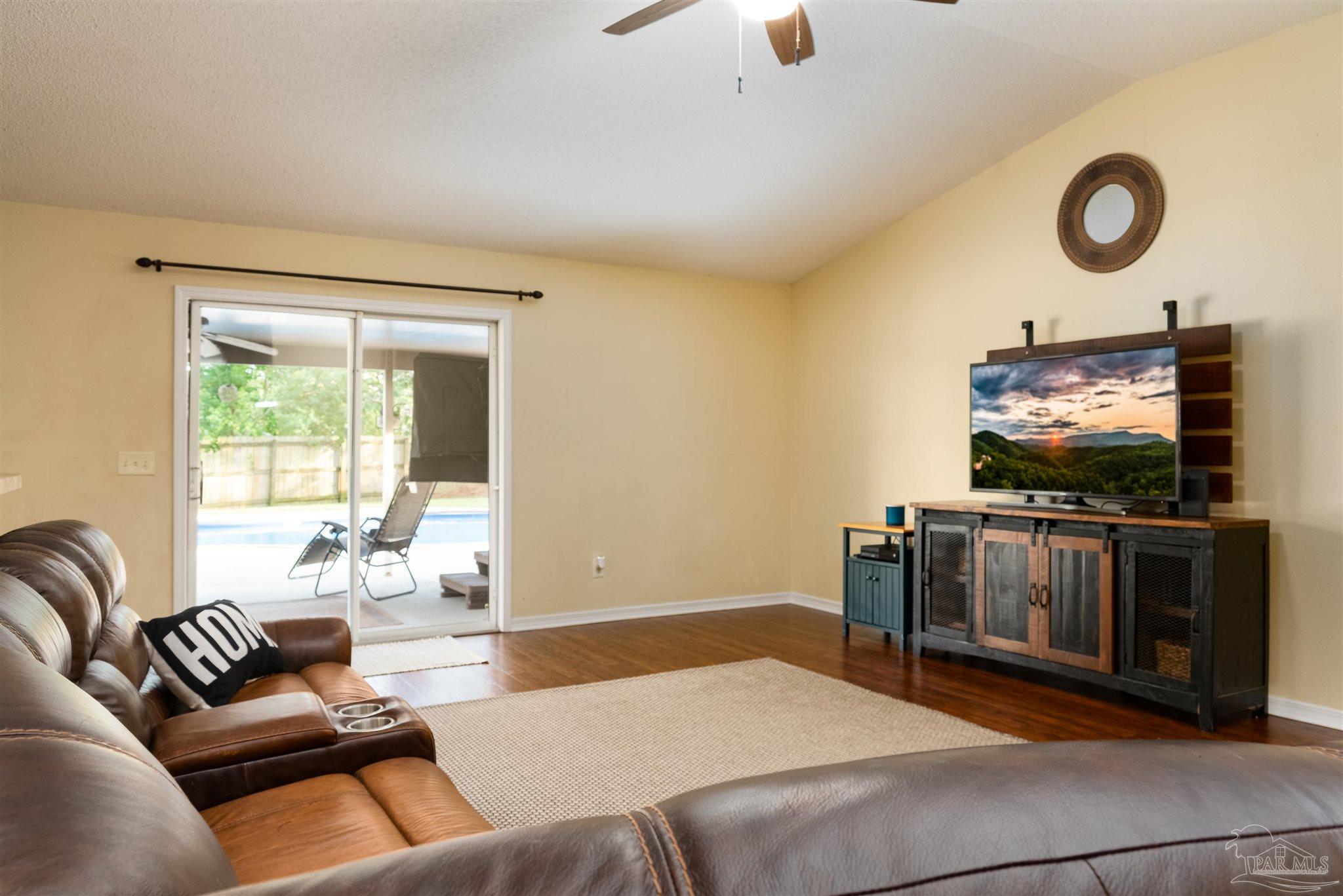 2266 Liberty Loop Road Cantonment, FL 32533 - Photo 5 of 26 Gallery Image 5