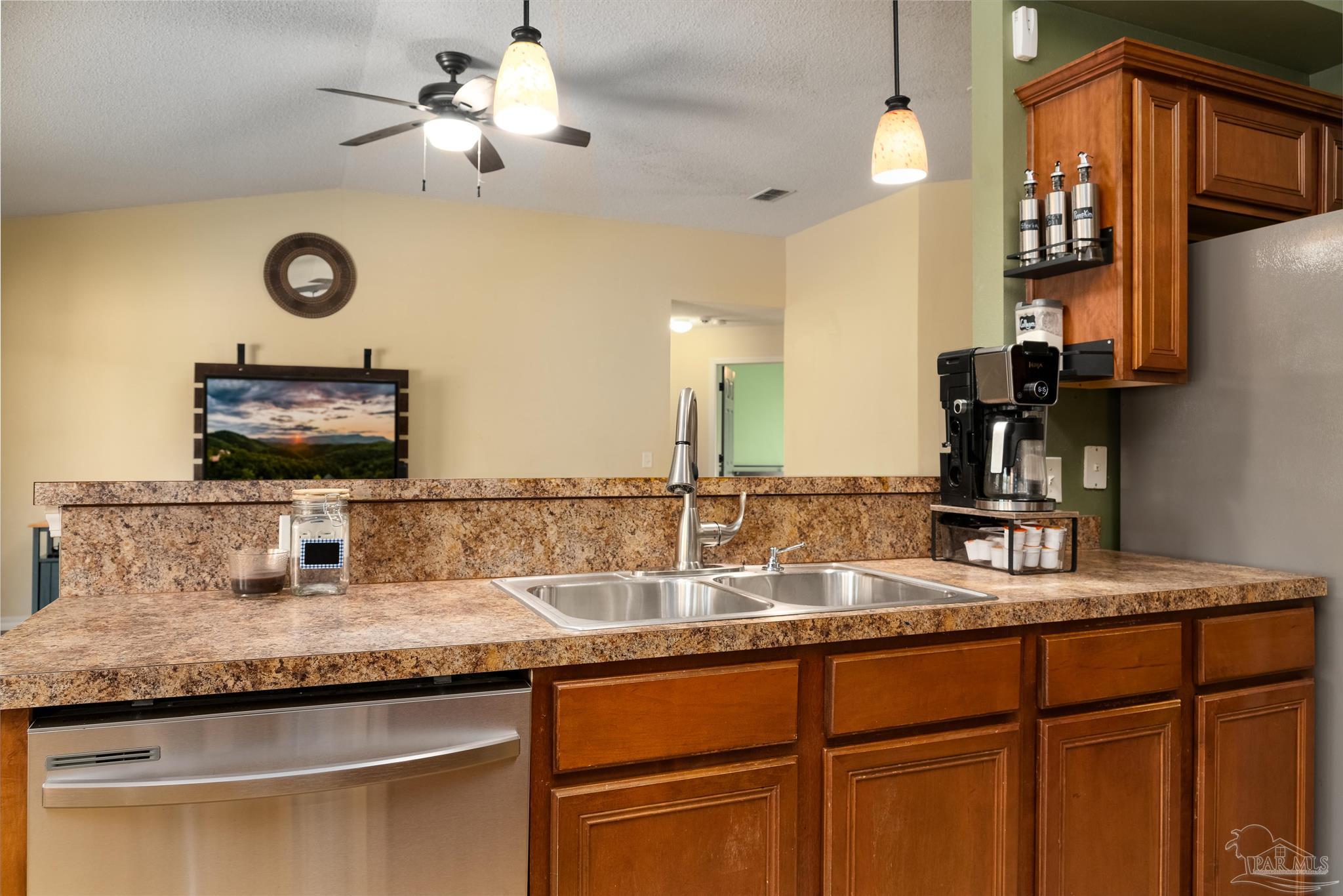 2266 Liberty Loop Road Cantonment, FL 32533 - Photo 7 of 26 Gallery Image 7