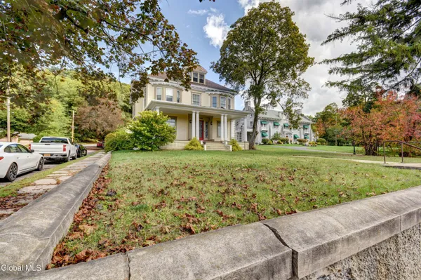$400,000 | 353 Guy Park Avenue, Amsterdam, NY 12010