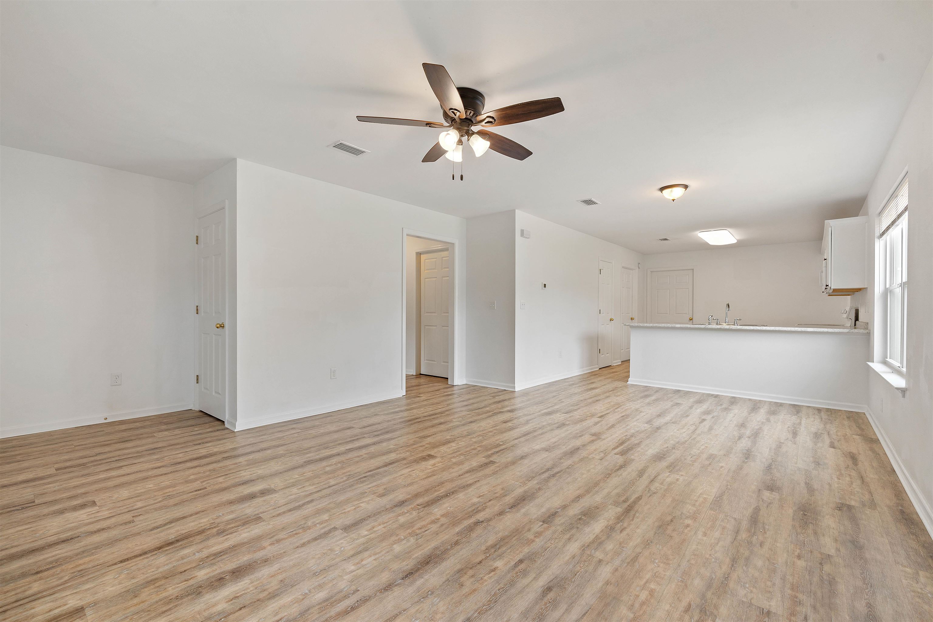 123 Eagle's Loop Robertsdale, AL 36567 - Photo 6 of 22