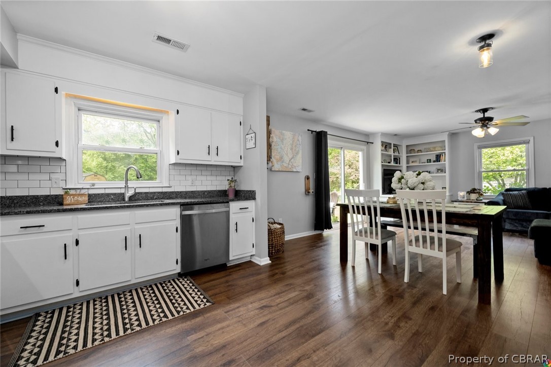 1698 Shane Road Gloucester Point, VA 23062 - Photo 12 of 47 Gallery Image 12