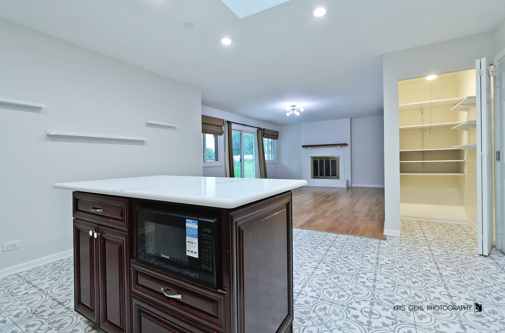 605 West Gilbert Road Palatine, IL 60067 - Photo 7 of 20 Gallery Image 7