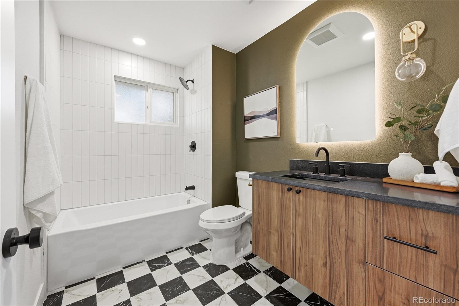 3660 Grape Street Denver, CO 80207 - Photo 11 of 19