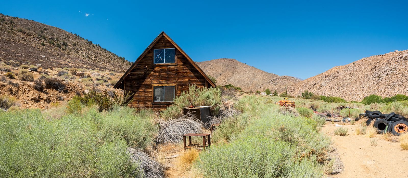 57 Bir Road Bishop, CA 93514 - Photo 22 of 35 a view of mountains in the background