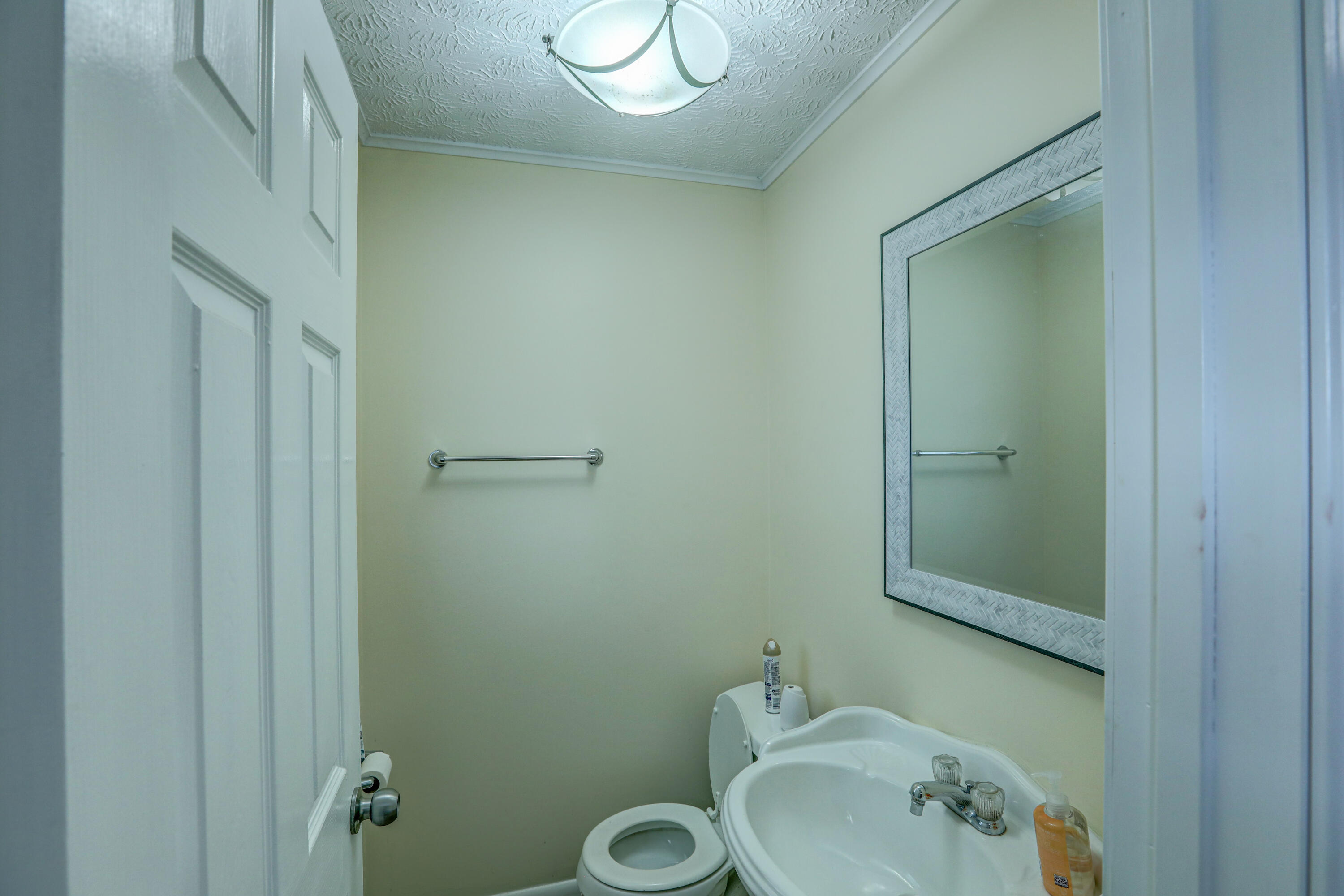 5620 Carters Valley Road Mount Carmel, TN 37645 - Photo 20 of 42 B42A8543_4_5_6_7