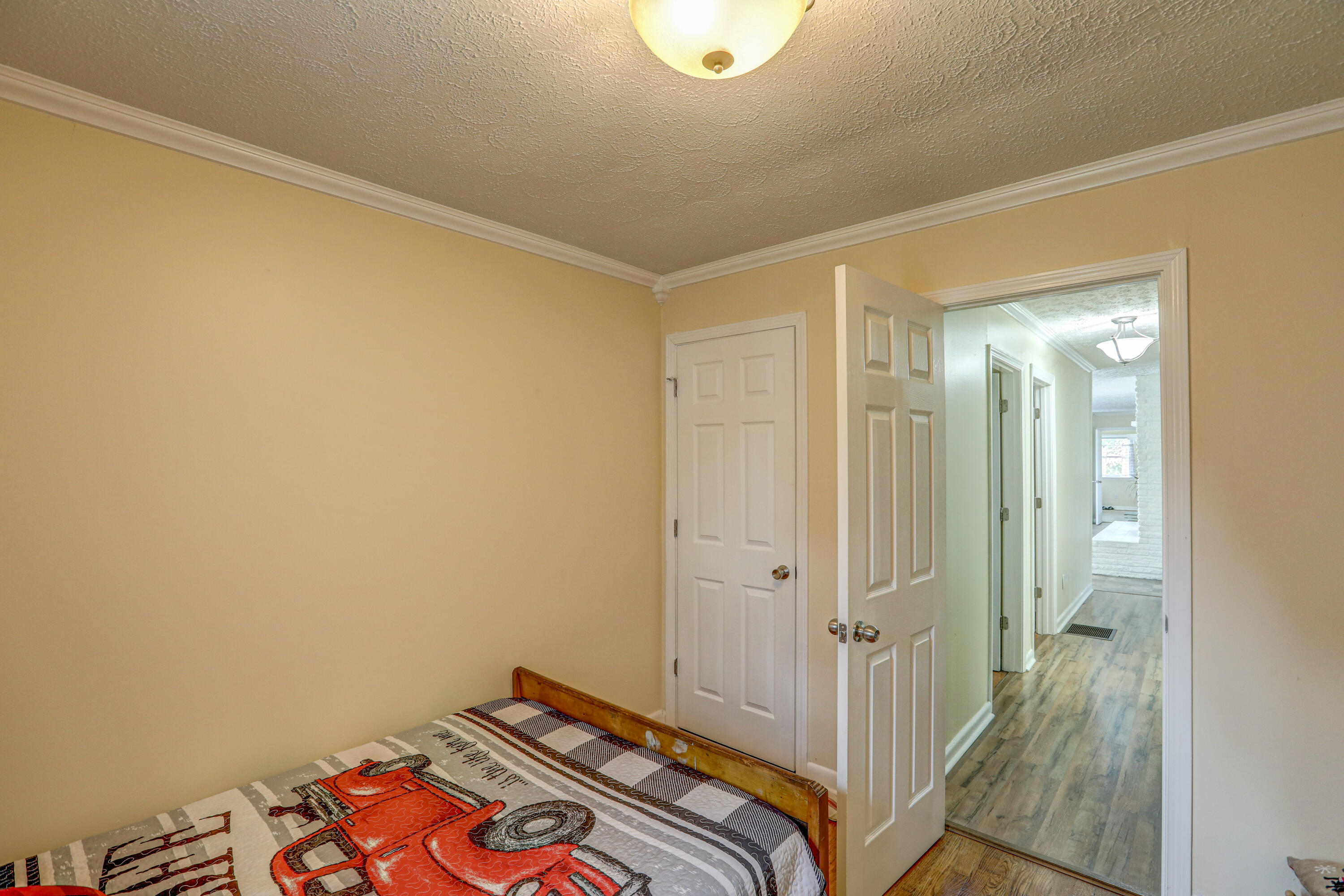 5620 Carters Valley Road Mount Carmel, TN 37645 - Photo 29 of 42 B42A8588_89_90_91_92