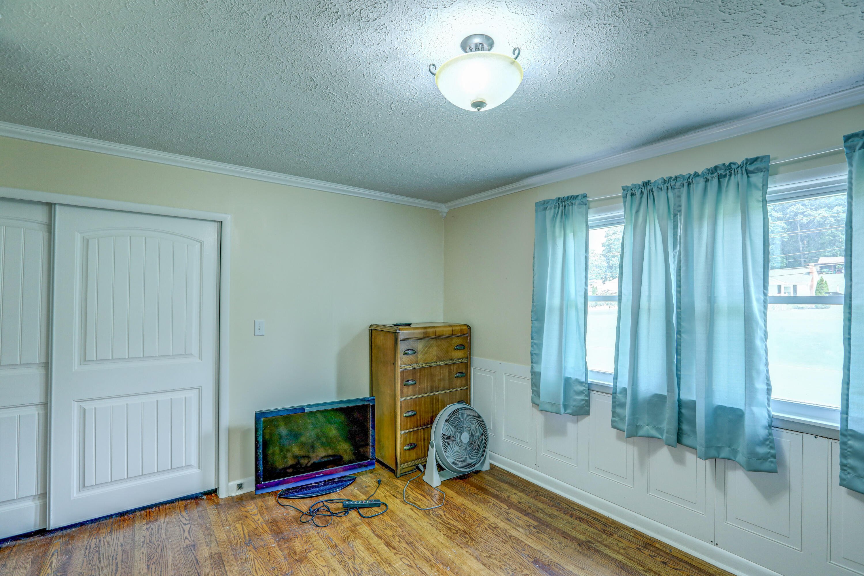5620 Carters Valley Road Mount Carmel, TN 37645 - Photo 31 of 42 B42A8598_599_600_601_602